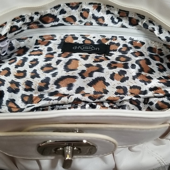 D-Fusion Small Crossbody Purse - Picture 3 of 3